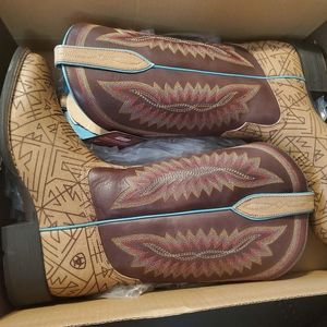 Ariat Unbridled Women's Boots